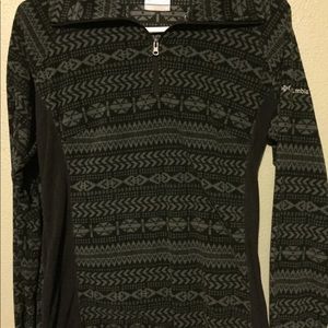 Super cute comfortable Columbia Long Sleeve!!